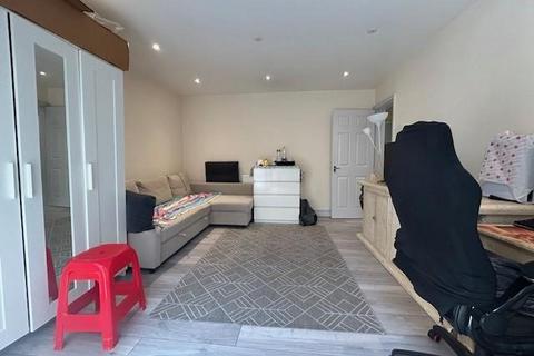 undefined, Millway, Mill Hill, London