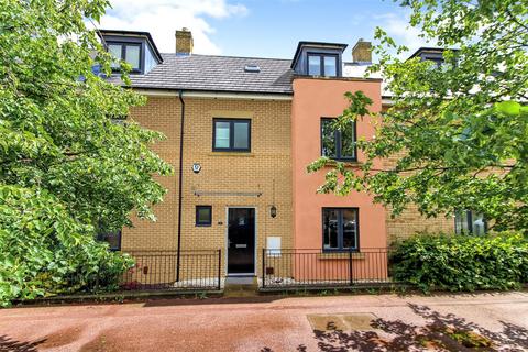 35 Central Avenue, Cambridge, CB4 2XQ
