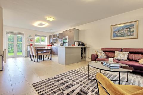 35 Central Avenue, Cambridge, CB4 2XQ
