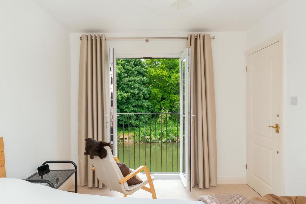 1 A1 CSG - Bedroom H.jpg