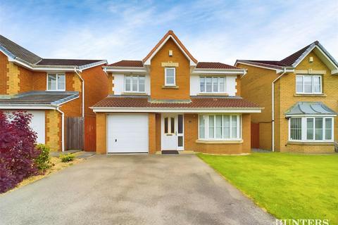 4 bedroom detached house for sale, Cotherstone Close, Consett