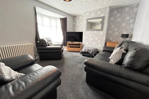 66 Brook Road, Oldbury, B68 8AA