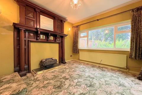 3 bedroom semi-detached house for sale, Nicholas Grove, Leek