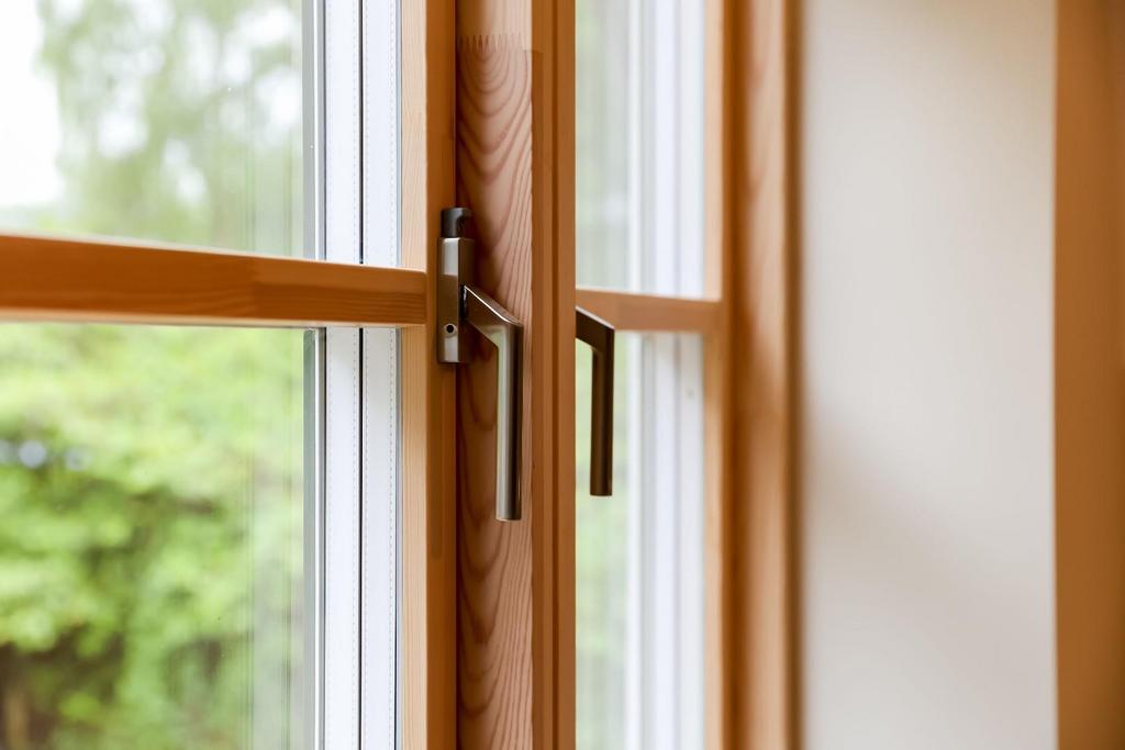 HGH QUALITY WINDOWS.jpg