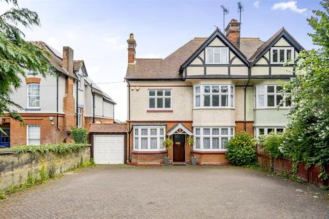 5 bedroom semi-detached house for sale, Tonbridge Road, Maidstone