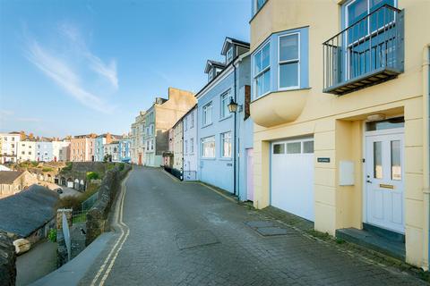 4 bedroom semi-detached house for sale, Crackwell Street, Tenby