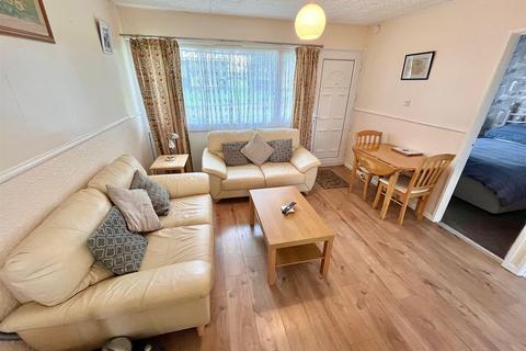 2 bedroom chalet for sale, Beach Road, Hemsby, Great Yarmouth