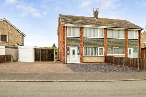 3 bedroom semi-detached house for sale, Matlock Drive, North Hykeham, Lincoln, Lincolnshire, LN6 8PU