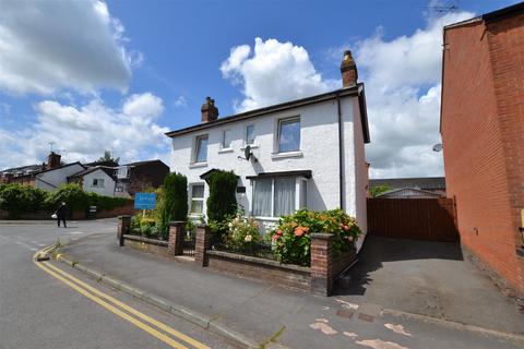 2 bedroom detached house for sale, South Street, Leominster