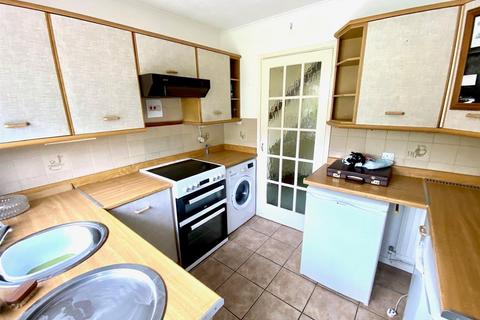 3 bedroom detached house for sale, Kittiwake Close,, South Oulton Broad, Lowestoft, Suffolk