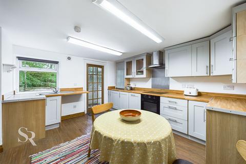 1 bedroom flat for sale, Buxton Road, Whaley Bridge, SK23