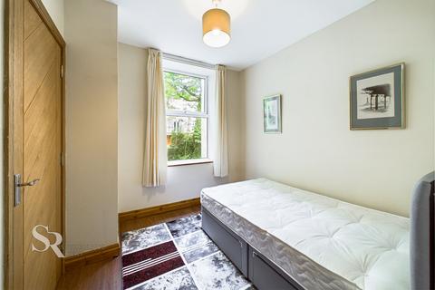 11 Buxton Road, Whaley Bridge, High Peak, SK23 7HT