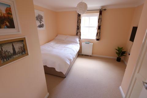 1 bedroom flat for sale, Rawlyn Close, Chafford Hundred