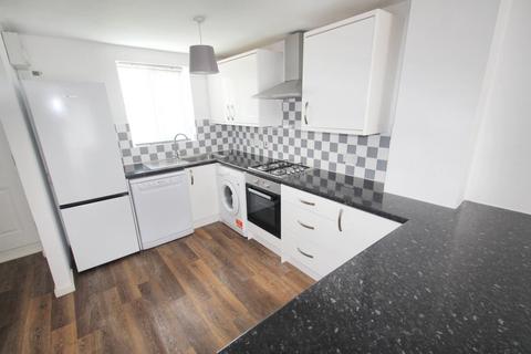 2 bedroom end of terrace house for sale, Leary Crescent, Newport Pagnell MK16