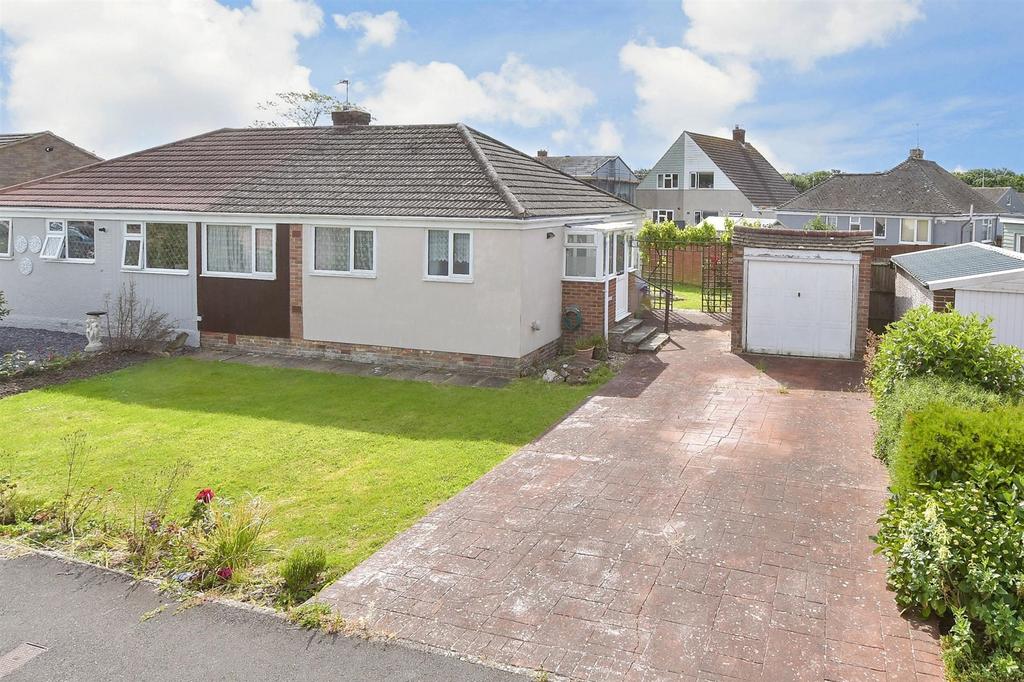 Shepherds Walk, Hythe, Kent 1 bed semidetached bungalow for sale £