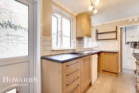 72 Bevan Street West, Lowestoft, NR32 2AE