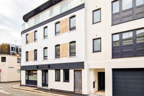 5 Crahamel House, St Helier