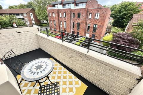 27 Bevill Square, Salford, M3 6BB