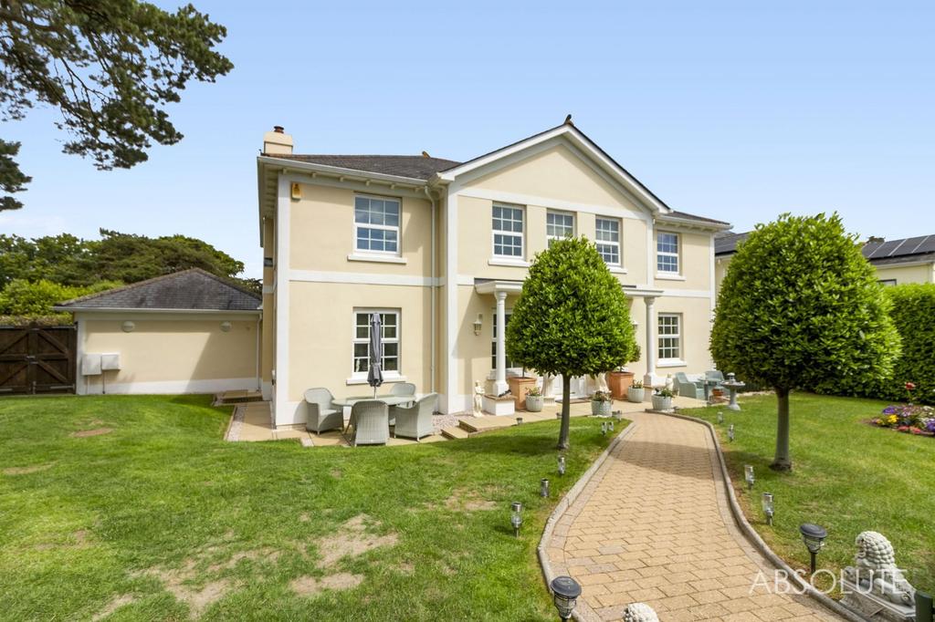 Oxlea Road, Torquay, TQ1 4 bed detached house for sale £1,200,000