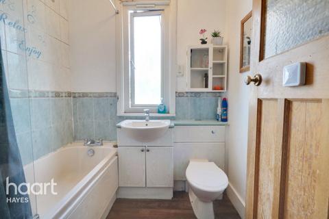 218 Botwell Lane, Hayes, UB3 2AJ