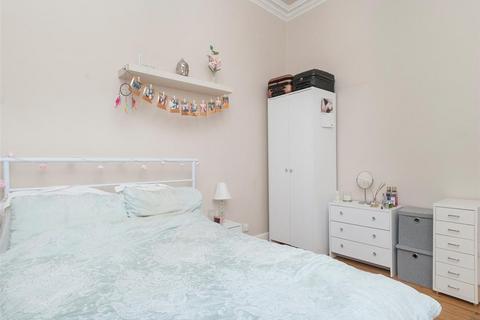 1 bedroom flat to rent, 0132L – Caledonian Crescent, Edinburgh, EH11 2DE