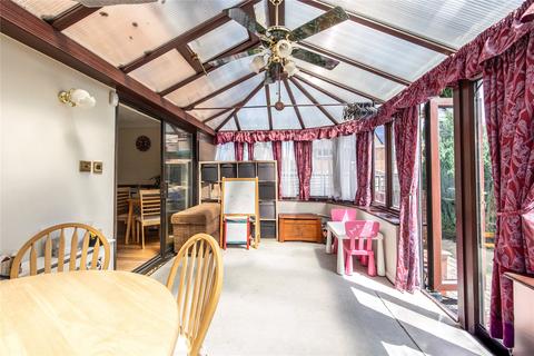 57 Brockenhurst Close, Gillingham, ME8 0HG