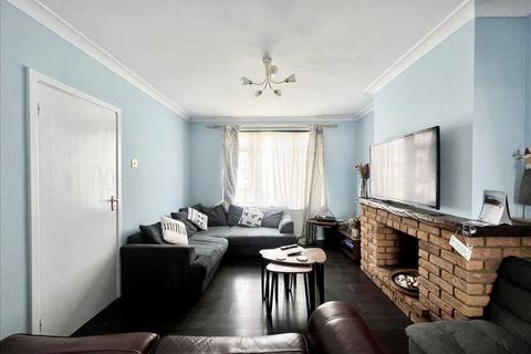 18 Bristol Road, Southend-on-sea, SS2 6XA