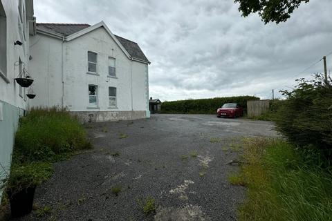 Property for sale, Carmarthen SA32