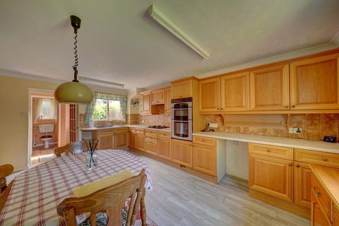 3 bedroom semi-detached house for sale, Hands Orchard, Great Comberton, WR10