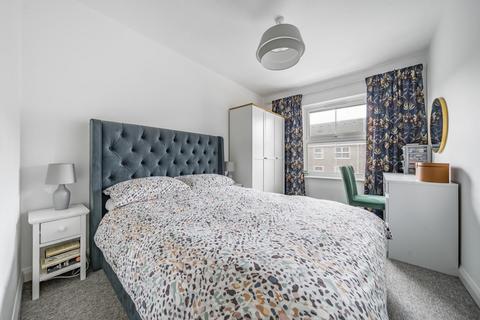 1 bedroom flat for sale, Paxton Road, London