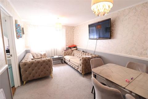 2 bedroom apartment for sale, Menzies Avenue, Laindon West, Basildon, Essex, SS15