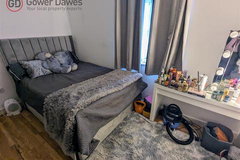 2 bedroom apartment to rent, Caspian Way, Purfleet-on-Thames