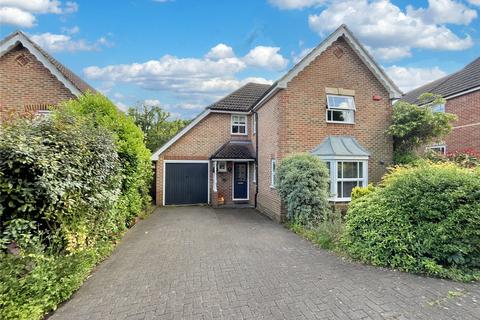 4 bedroom detached house for sale, Peninsular Close, Surrey GU15