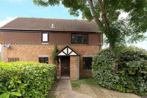 2 Bowers Close, Guildford, GU4 7NE