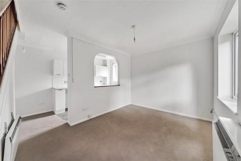 2 Bowers Close, Guildford, GU4 7NE