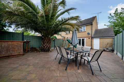 29 Crescent Road, Erith, DA8 2AU