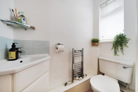 29 Crescent Road, Erith, DA8 2AU