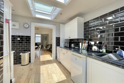 10 Fairfield Terrace, Exeter, EX2 9BD