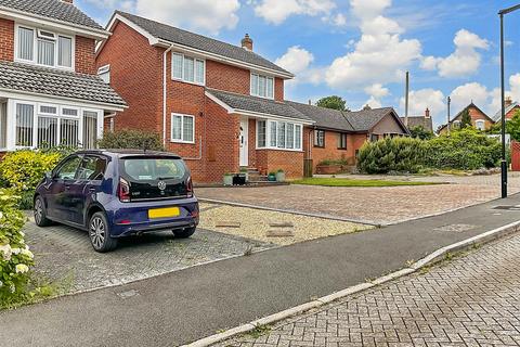 3 bedroom detached house for sale, Simmonds Close, Freshwater, Isle of Wight