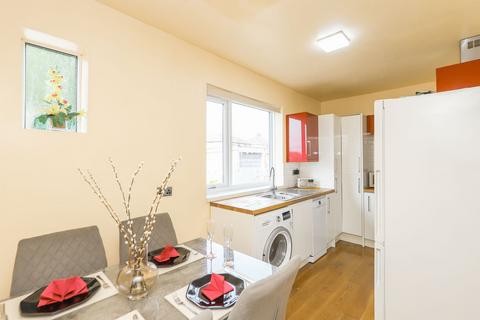 127 Alnwick Road, Sheffield, S12 2GG