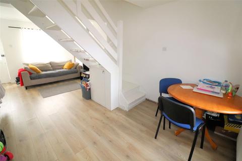 2 bedroom end of terrace house for sale, Manor Road, Erith, Kent, DA8