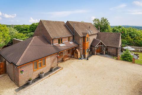 6 bedroom detached house for sale, Portsdown Hill Road, Havant, PO9