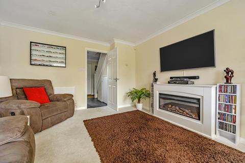 2 bedroom end of terrace house for sale, Aylesbury,  Buckinghamshire,  HP20