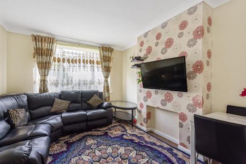 2 bedroom maisonette for sale, Northwood Hills,  Middlesex,  HA6