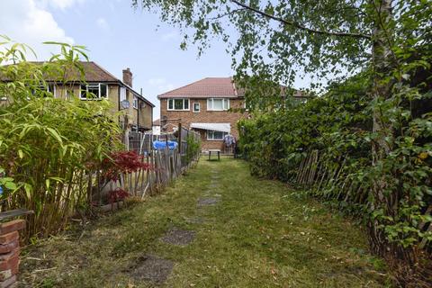 2 bedroom maisonette for sale, Northwood Hills,  Middlesex,  HA6