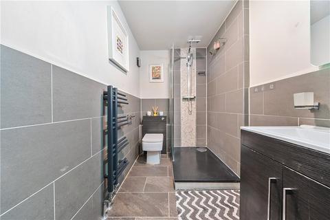 76 Ebbsfleet Walk, Northfleet, Gravesend, DA11 9EW