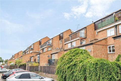 76 Ebbsfleet Walk, Northfleet, Gravesend, DA11 9EW