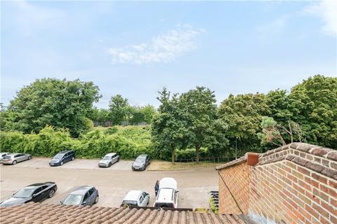 76 Ebbsfleet Walk, Northfleet, Gravesend, DA11 9EW