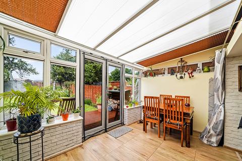 48 Peartree Way, Stevenage, SG2 9EA