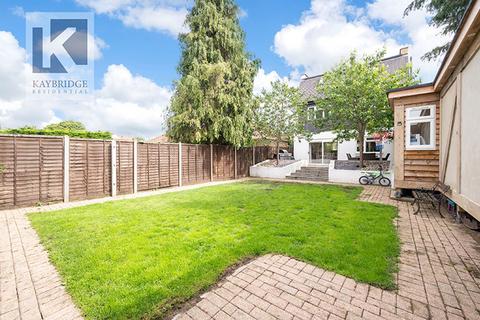 24 West Gardens, Epsom, KT17 1NE